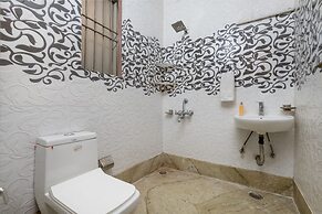 Saavi Hotel Medicity