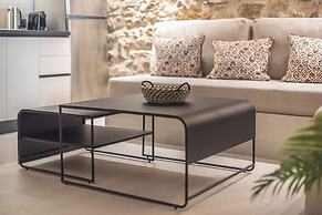 Apollonos 28 Luxury Suites