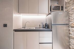 Apollonos 28 Luxury Suites