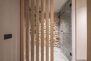 Apollonos 28 Luxury Suites