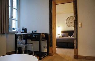 LA PIPISTRELLE B&B HOTEL