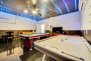 3 Mi to Disney: Family-friendly Home!