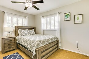 4 Mi to Lakes Park: Family Home in Fort Myers!