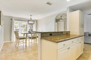 4 Mi to Lakes Park: Family Home in Fort Myers!