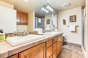 Bend Golf & Country Club Vacation Home