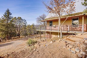 2 Mtn-view Decks + Natural Spring: Durango Retreat