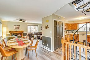 2 Mtn-view Decks + Natural Spring: Durango Retreat