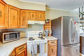 2 Mtn-view Decks + Natural Spring: Durango Retreat