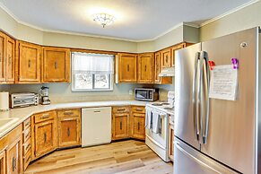 2 Mtn-view Decks + Natural Spring: Durango Retreat