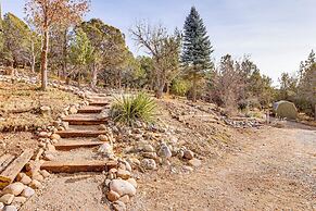2 Mtn-view Decks + Natural Spring: Durango Retreat