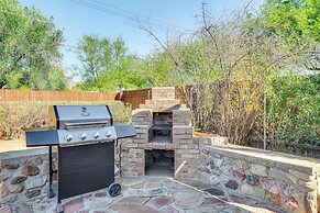 Gazebo, Patios & Grill: Colorful Tucson Retreat!