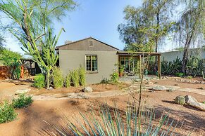 Gazebo, Patios & Grill: Colorful Tucson Retreat!