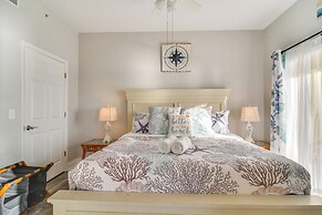 Short Walk to Bay & Ocean: Treasure Island Condo