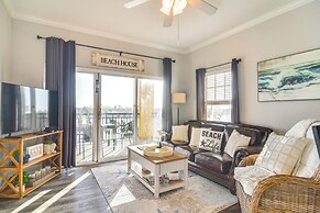 Short Walk to Bay & Ocean: Treasure Island Condo