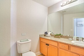 Short Walk to Bay & Ocean: Treasure Island Condo