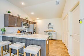 Golf, Shop & Unwind: Lovely Home in The Villages!