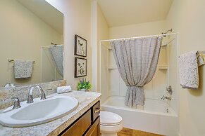 Golf, Shop & Unwind: Lovely Home in The Villages!