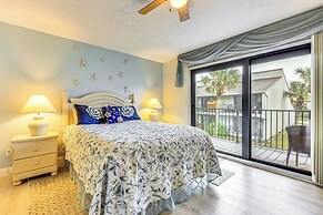 Community Pool: St Augustine Condo Near Beaches
