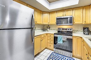 Community Pool: St Augustine Condo Near Beaches