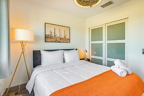 12 Mi to Joshua Tree NP: Desert Retreat w/ Views!