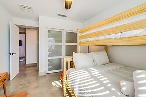 12 Mi to Joshua Tree NP: Desert Retreat w/ Views!