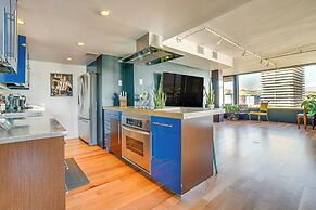 Luxe Dtwn Reno Penthouse ~ 3 Mi to Casinos!