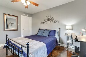 4 Mi to Baton Rouge: Charming Duplex Apartment