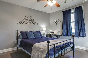 4 Mi to Baton Rouge: Charming Duplex Apartment