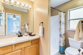 Private Yard & Screened Patio: Sunny Sebastian Gem