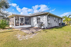 Private Yard & Screened Patio: Sunny Sebastian Gem