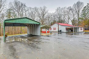 Kentucky Lake Retreat Near Marina & Launch!
