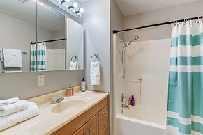 Kentucky Lake Retreat Near Marina & Launch!