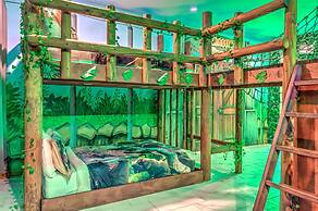 2852 Ultimate Retreat for Your Family 9 Bedrooms