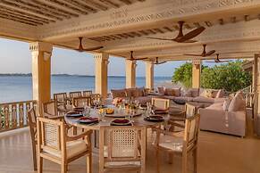 Amani House 5 Bedrooms Sleeps 10