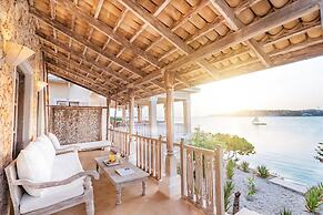 Amani House 5 Bedrooms Sleeps 10