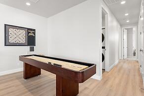 Oasis Retreat 5 Bedroom Townhouse