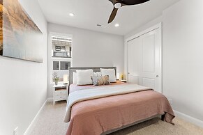 Oasis Retreat 5 Bedroom Townhouse