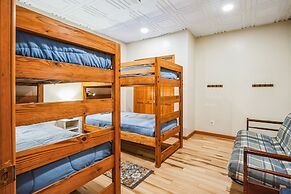 Deerfield Hideaway At Old Smokey 5 Bedroom Home