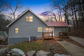 Deerfield Hideaway At Old Smokey 5 Bedroom Home