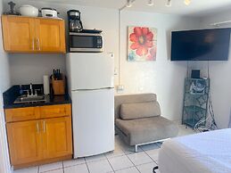 Ocean View Kuhio Village Studio Apts