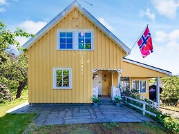 6 Person Holiday Home in Sondeled