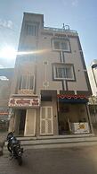 Shree Ayodhya Guest House