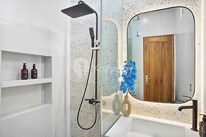 Calisee Villa by Kozystay - Denpasar