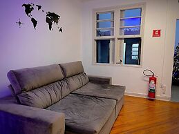 Urban Nomad Hostel & Food