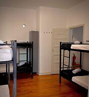 Urban Nomad Hostel & Food