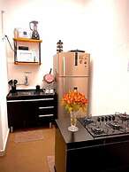 Urban Nomad Hostel & Food