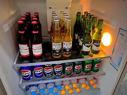 Urban Nomad Hostel & Food