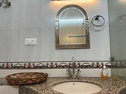 White House By The Ganges