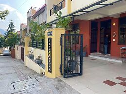 White House By The Ganges