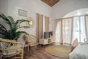 Manawari Beach Resort